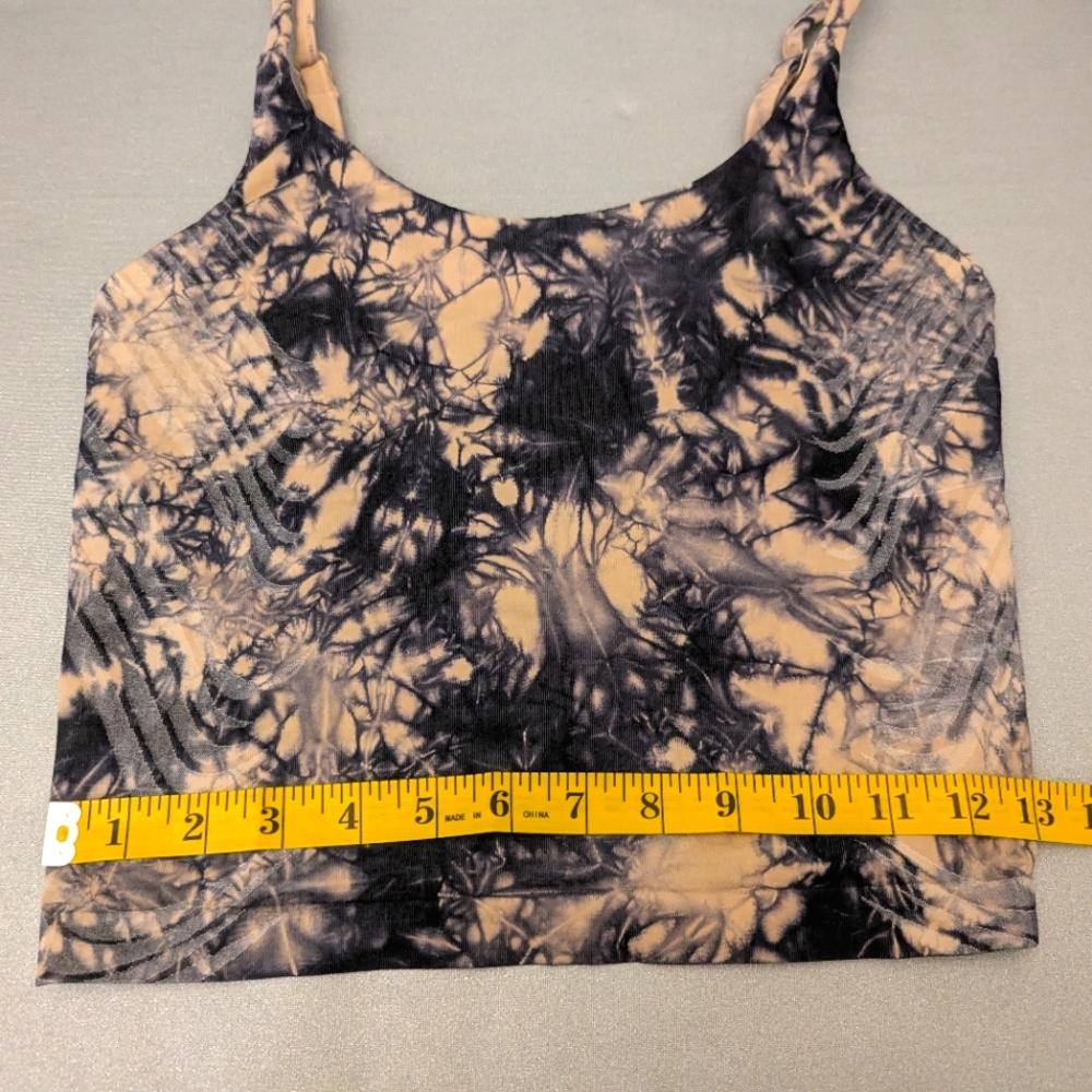 NWOT Athleta Motivate Seamless Tank & Shorts Black Tan Tie-dye Size Medium - Picture 12 of 16